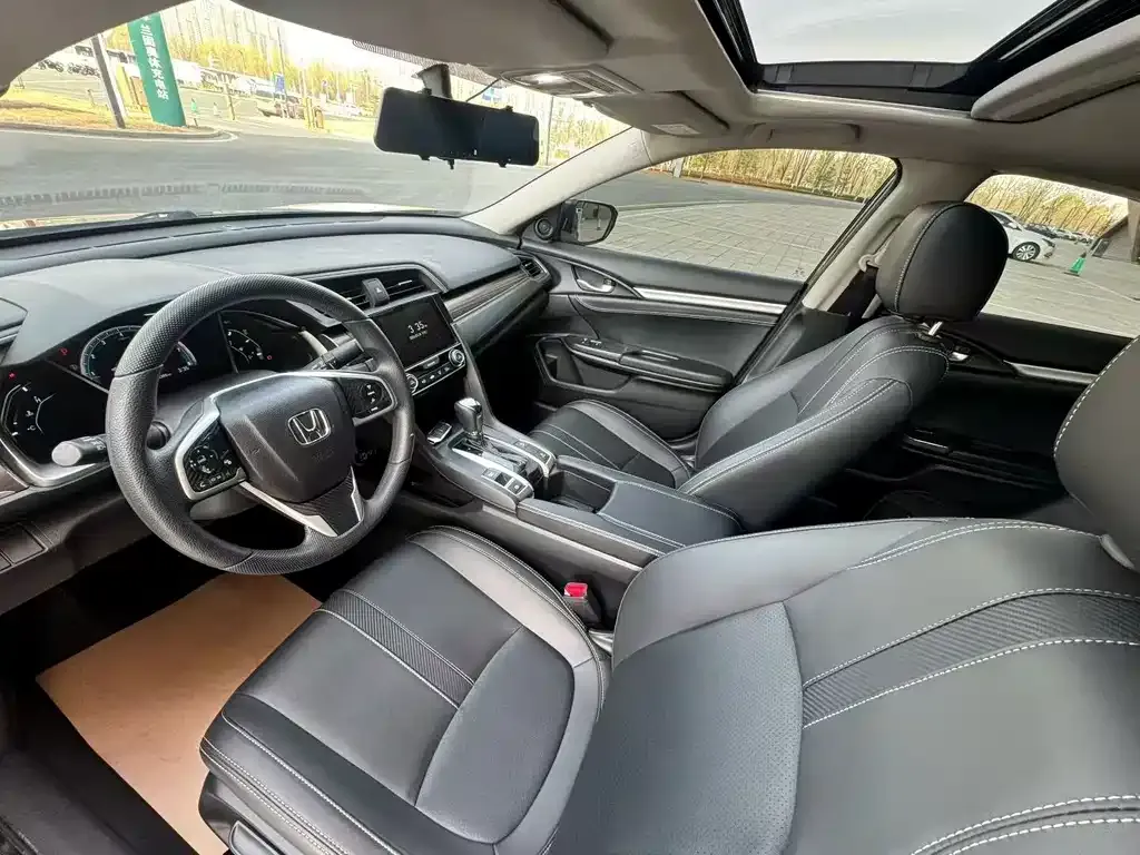 Honda Civic — фото 9