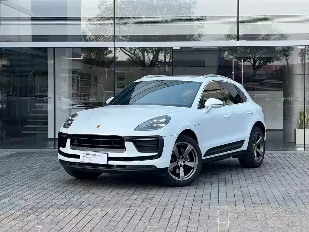 Porsche Macan — фото 1