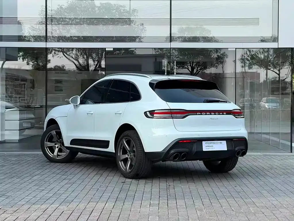 Porsche Macan — фото 9