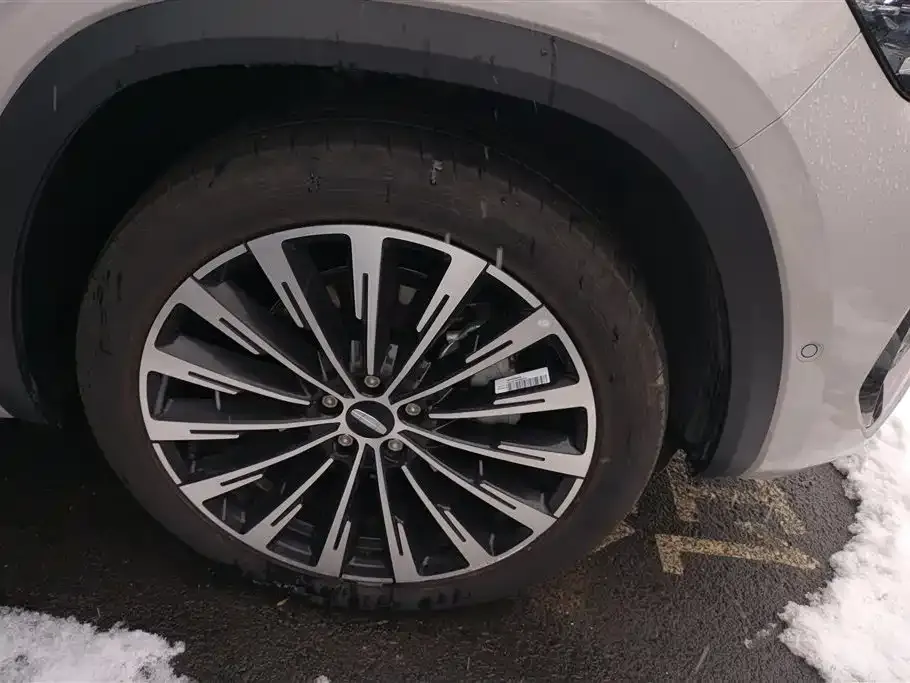 Geely Xingyue L 2025 из CN, фото 4