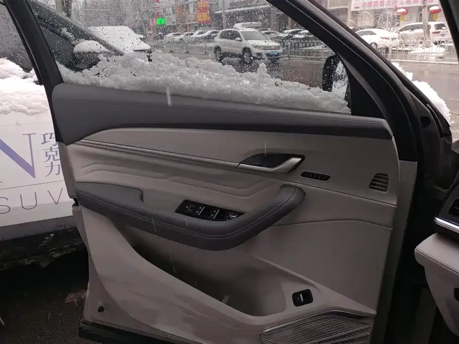 Geely Xingyue L 2025 из CN, фото 8