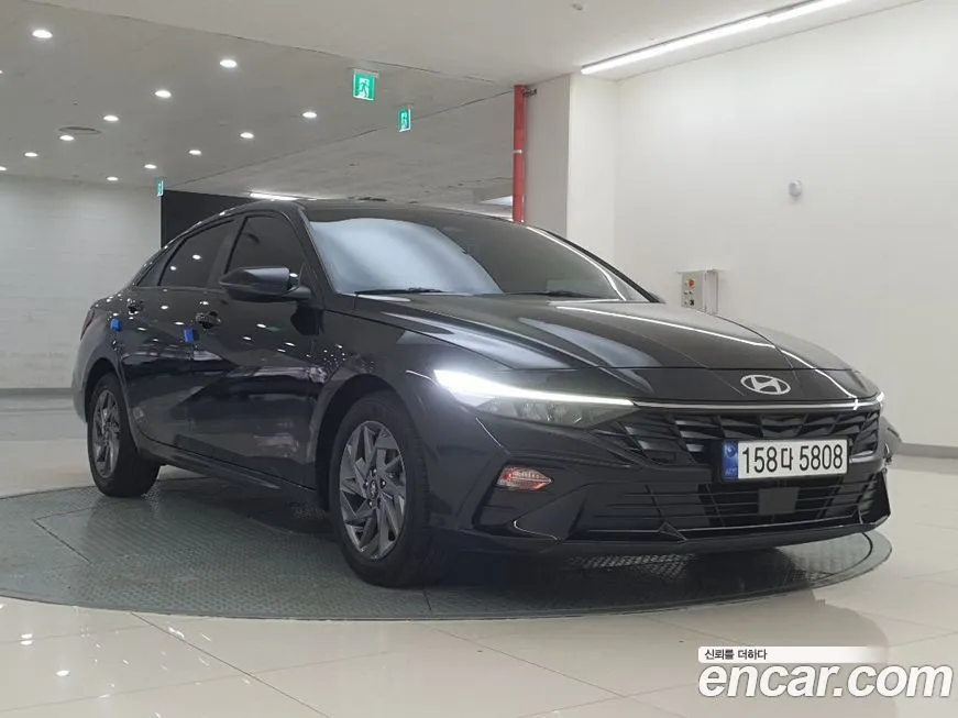 Hyundai AVANTE — фото 8