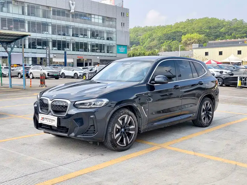BMW iX3 2023 из CN, фото 1