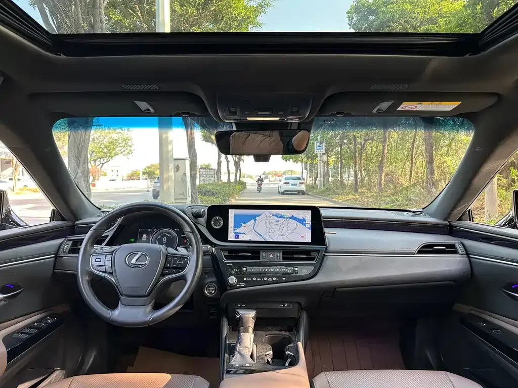 Lexus ES 2024 из CN, фото 7
