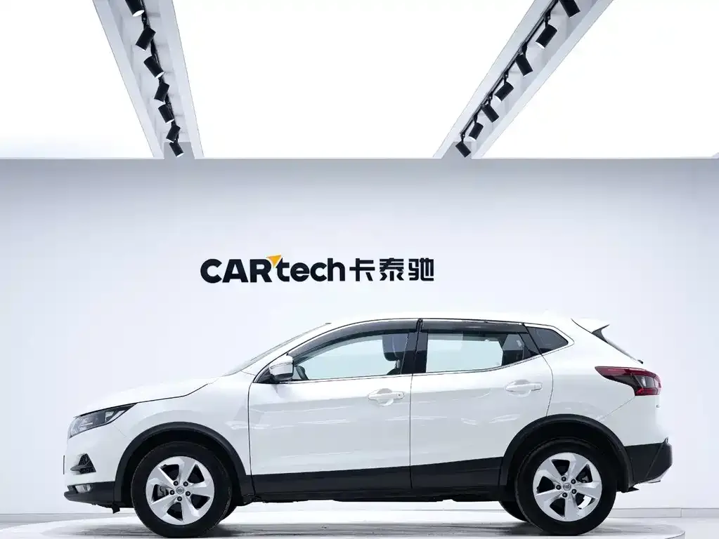 Nissan Qashqai — фото 2