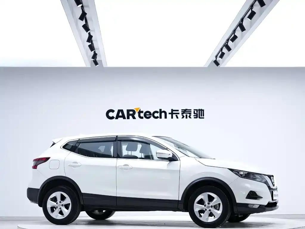 Nissan Qashqai — фото 3