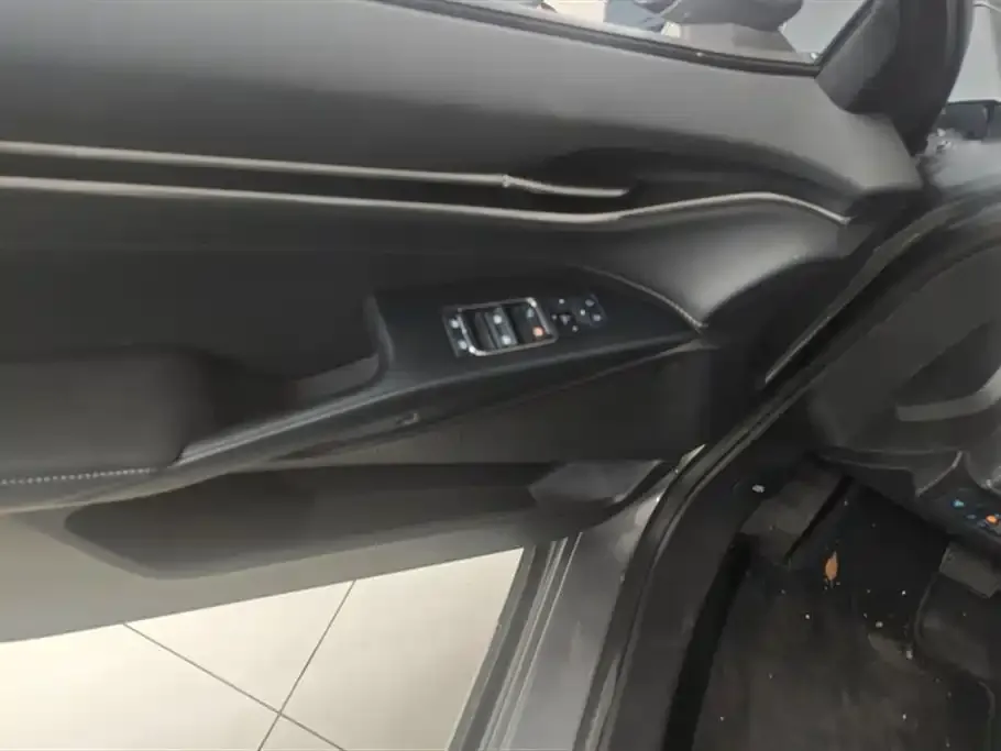 Ford Mondeo 2025 из CN, фото 6