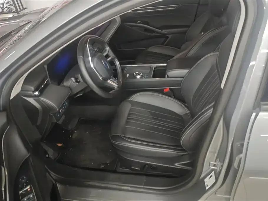 Ford Mondeo 2025 из CN, фото 8