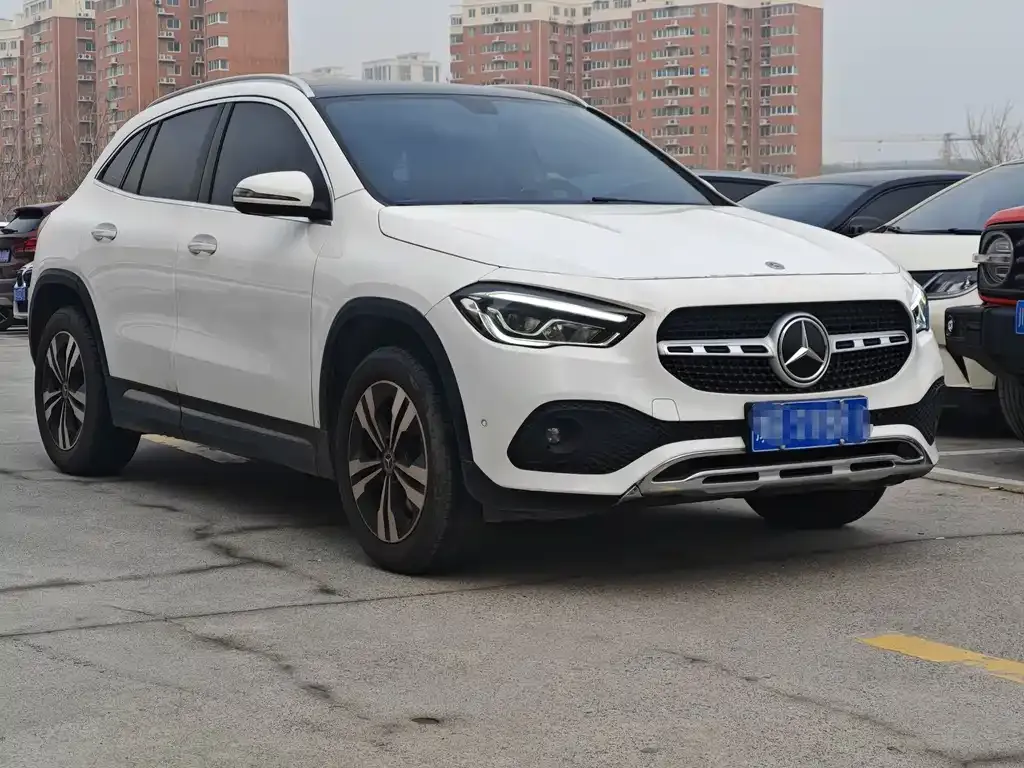 Mercedes-Benz GLA — фото 4