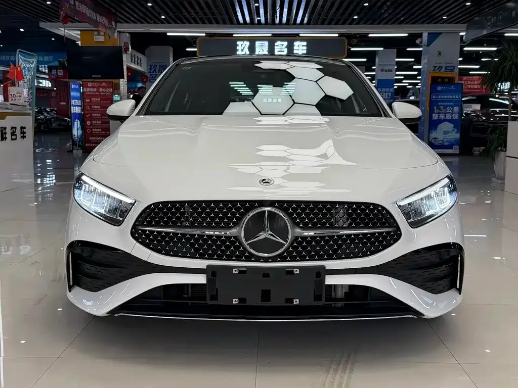 Mercedes-Benz A-Class — фото 2
