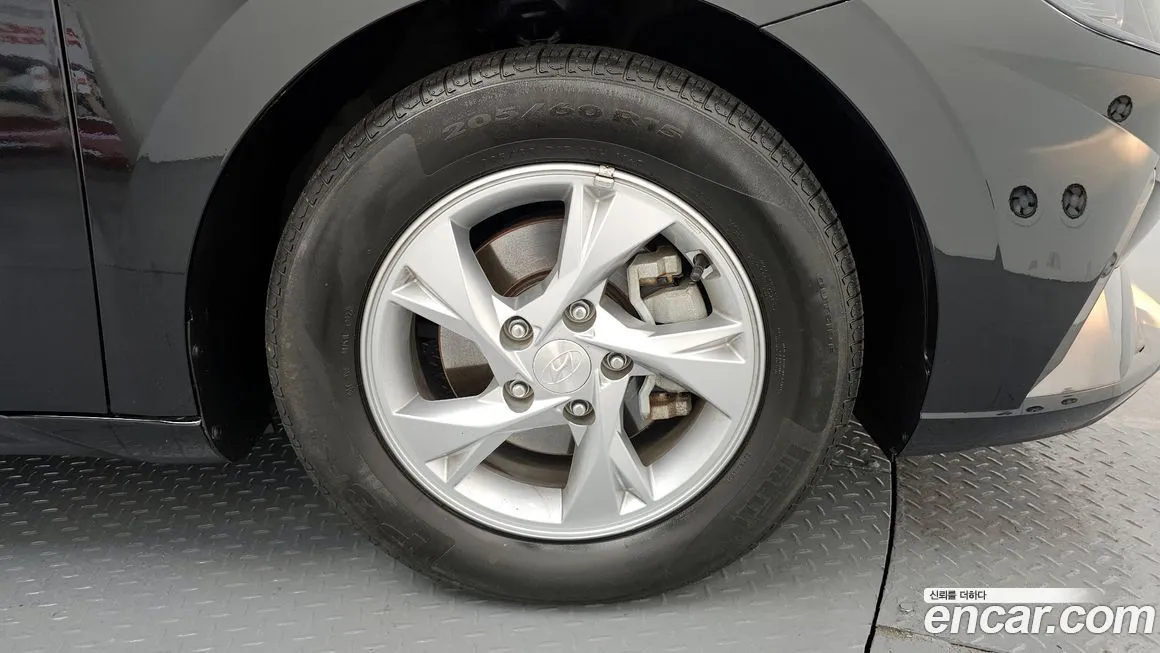 Hyundai AVANTE — фото 7