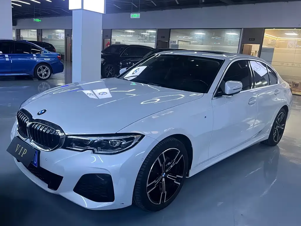 BMW 3 Series — фото 1