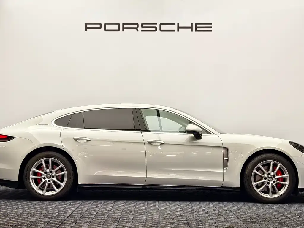 Porsche Panamera 2021 из CN, фото 3