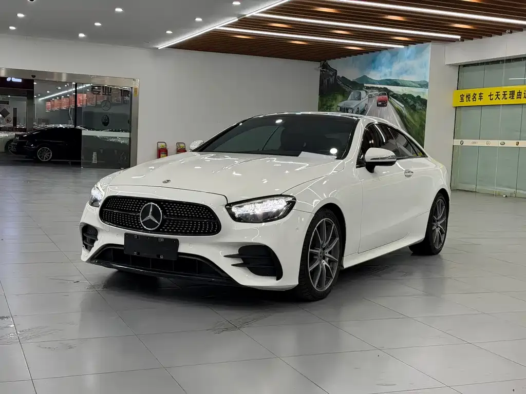 Mercedes-Benz E-Class (Import) — фото 1
