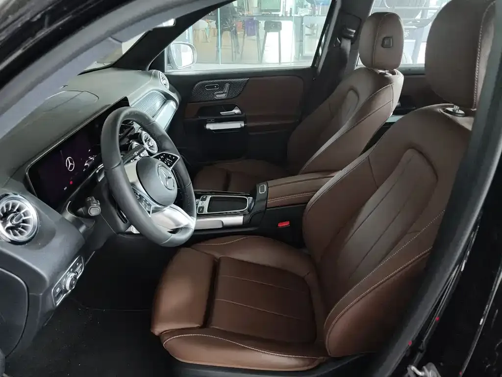 Mercedes-Benz GLB 2025 из CN, фото 3