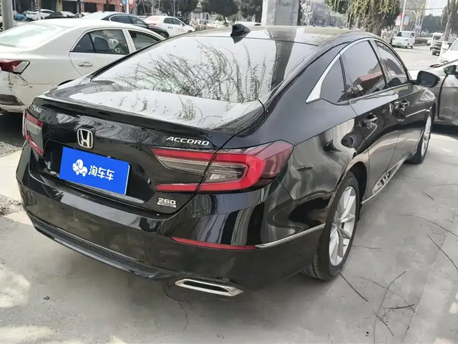 Honda Accord — фото 6