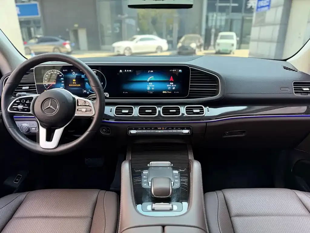 Mercedes-Benz GLE — фото 10