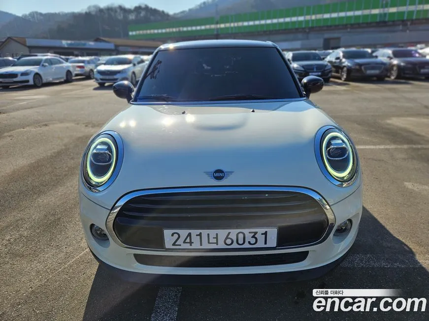 Mini Cooper 2021 из KR, фото 7