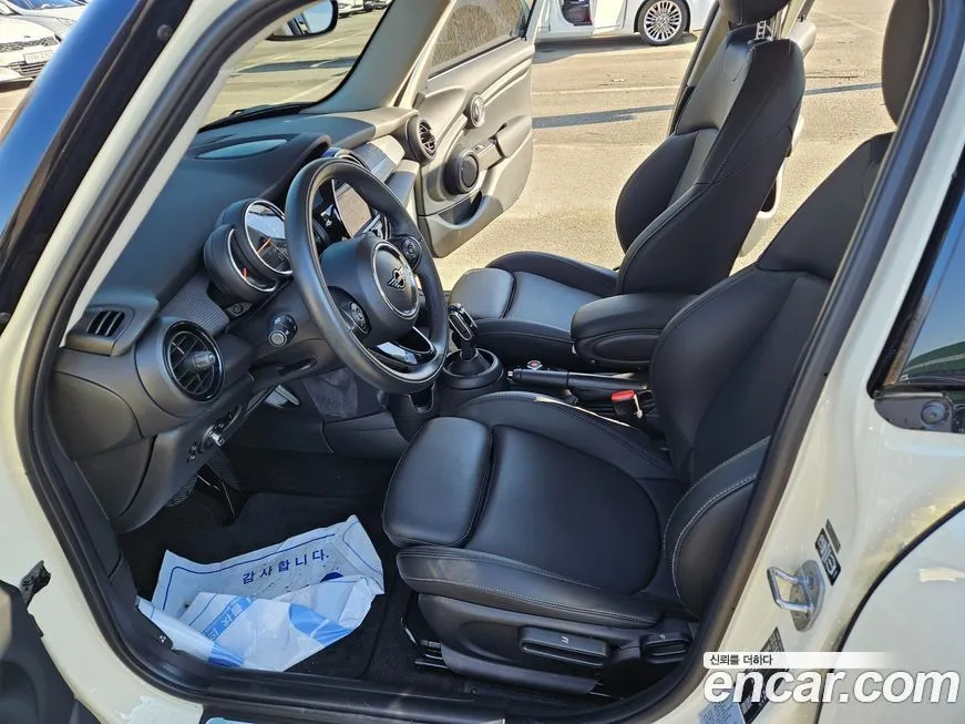 Mini Cooper 2021 из KR, фото 3