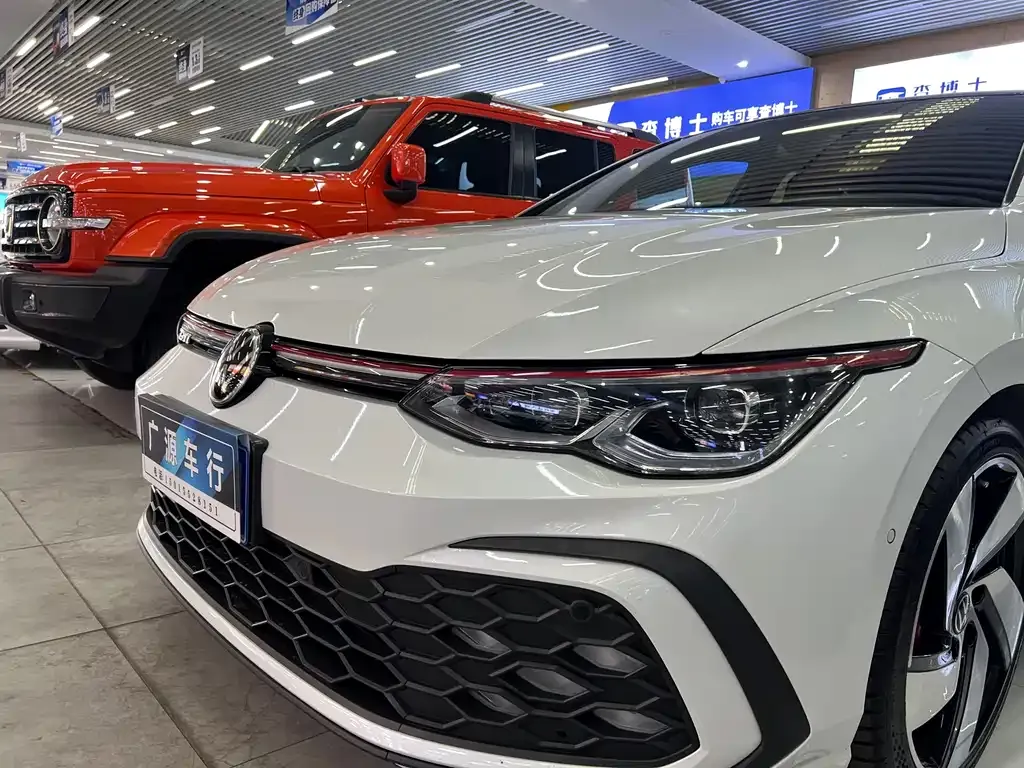 Volkswagen Golf GTI — фото 2