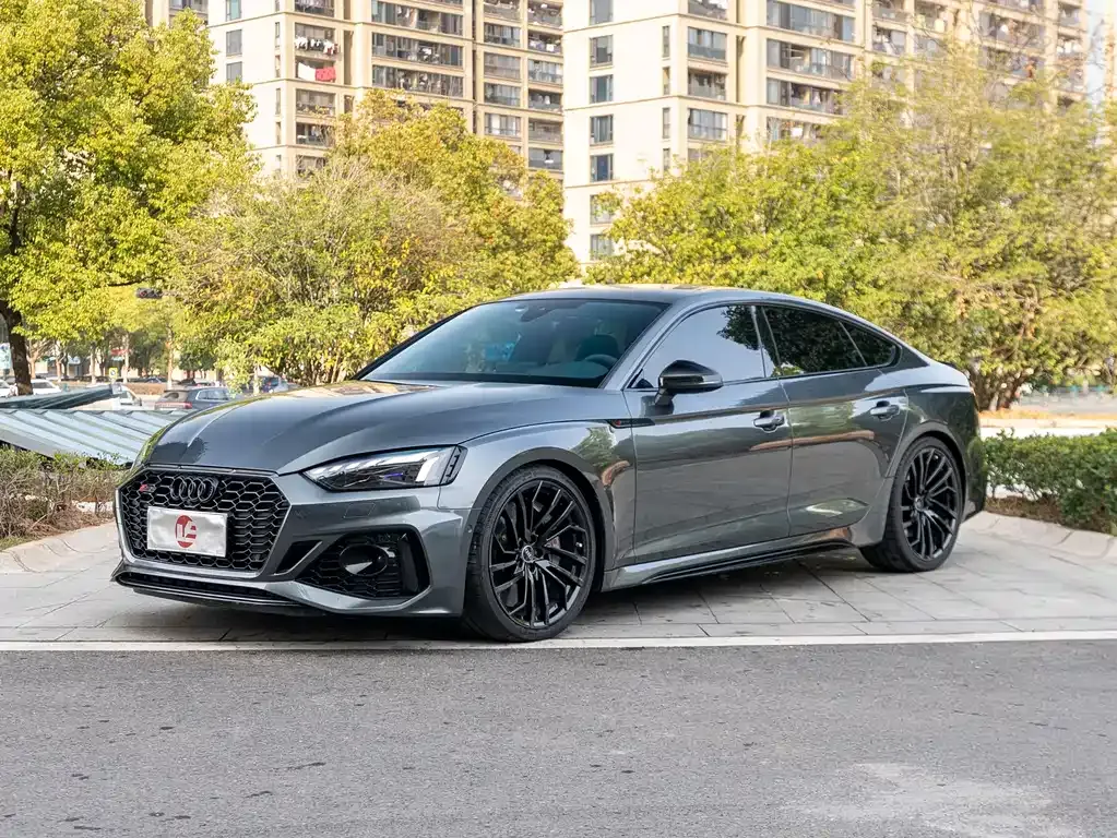 Audi RS 5