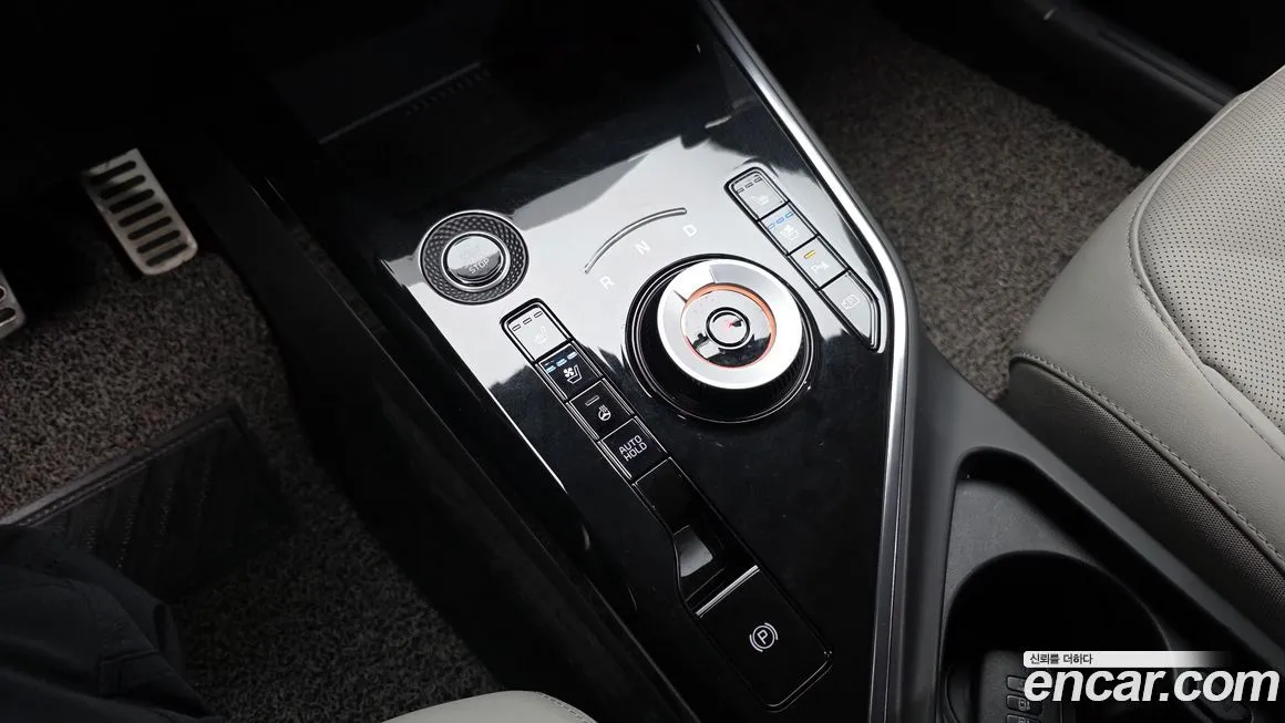 Kia Niro — фото 10