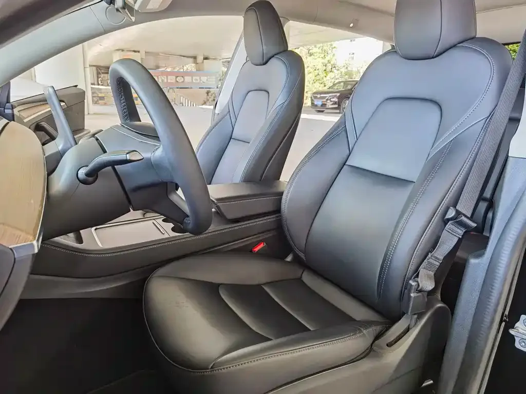Tesla Model Y 2022 из CN, фото 5