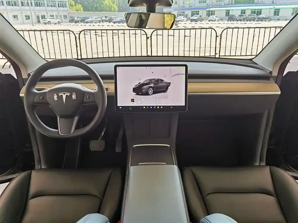 Tesla Model Y 2022 из CN, фото 3