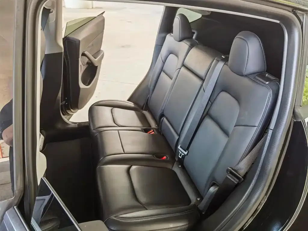 Tesla Model Y 2022 из CN, фото 9