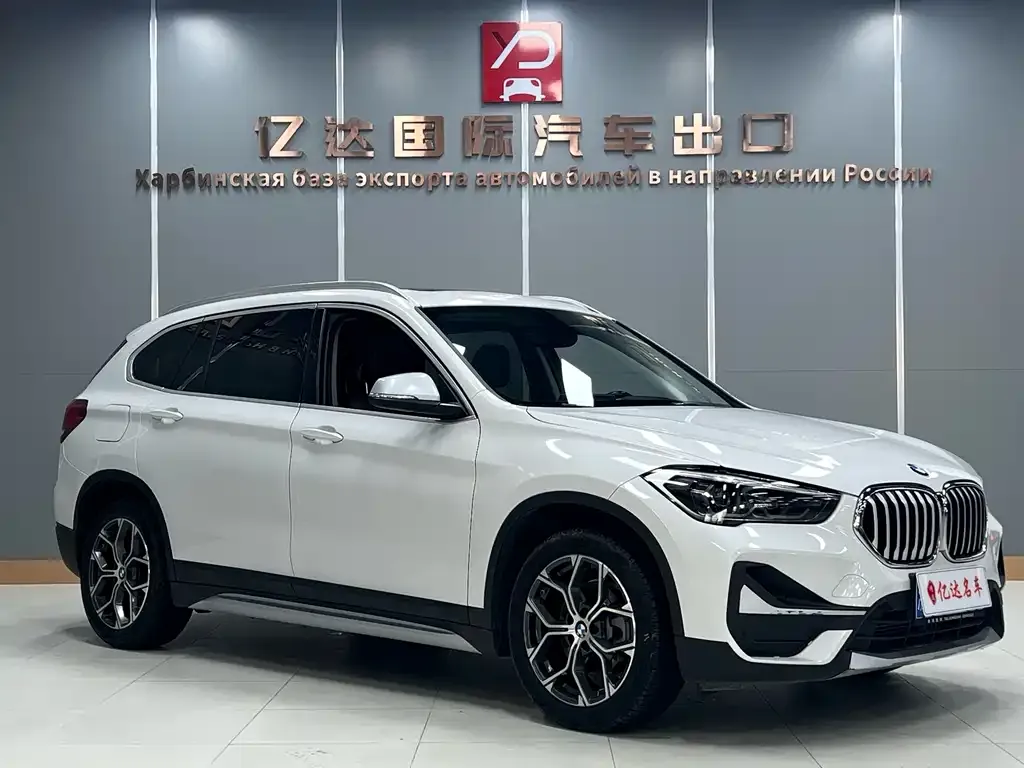 BMW X1 — фото 3