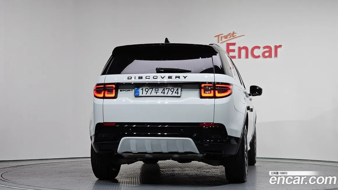 Land Rover Discovery Sport — фото 2