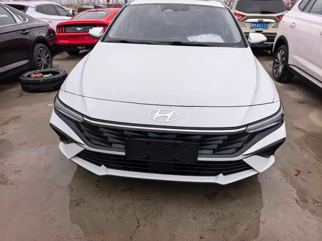 Hyundai Elantra 2024 из CN, фото 8