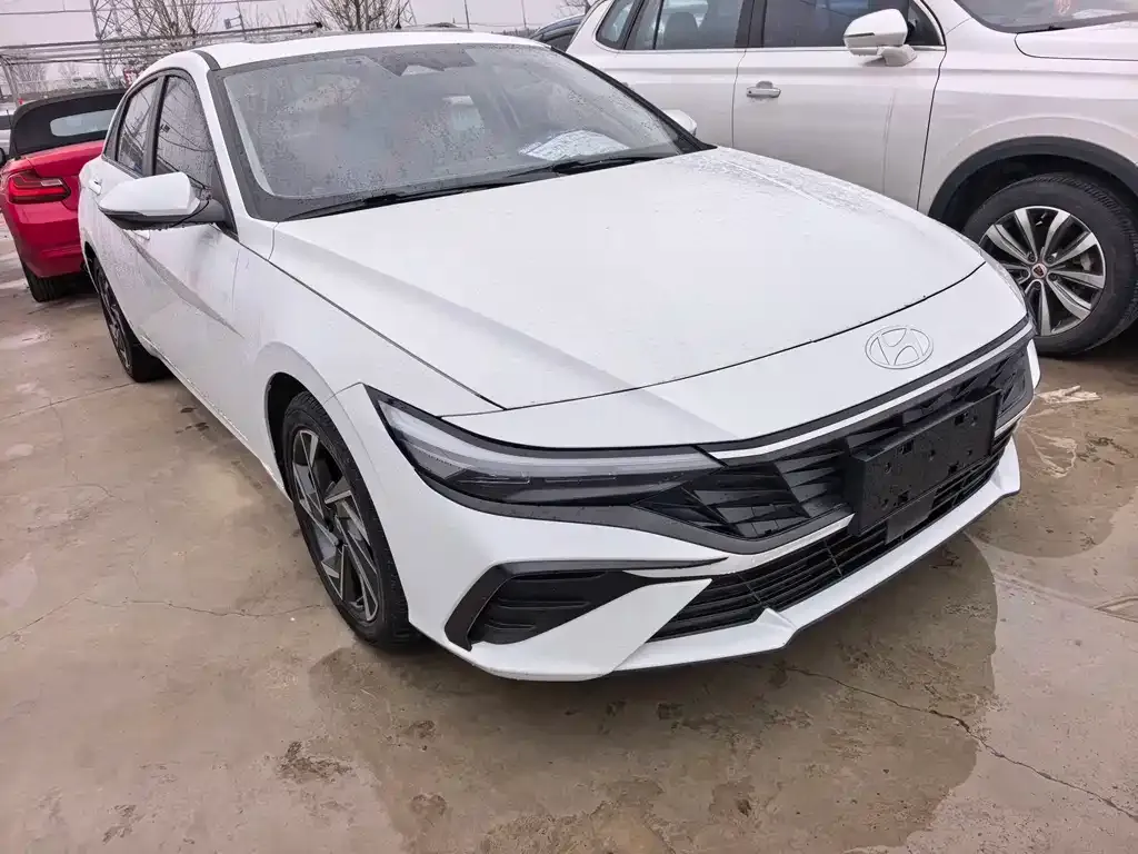 Hyundai Elantra 2024 из CN, фото 2