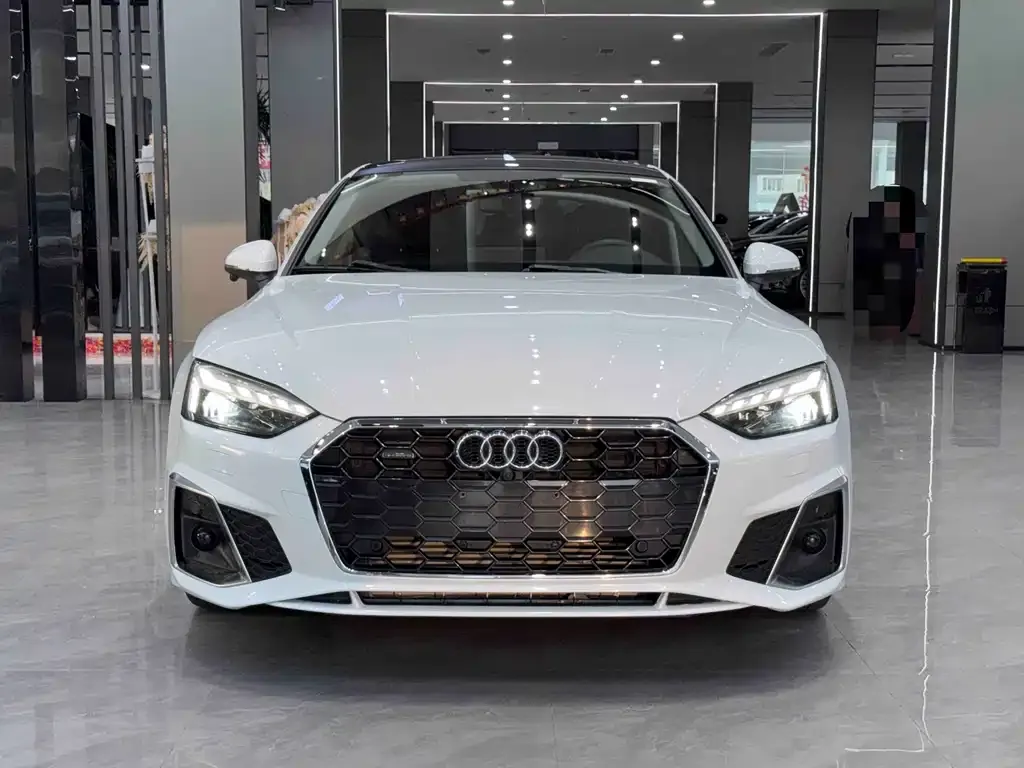 Audi A5 (Import) — фото 2
