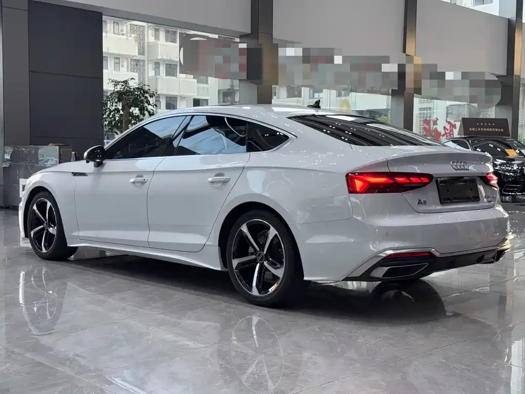 Audi A5 (Import) — фото 8