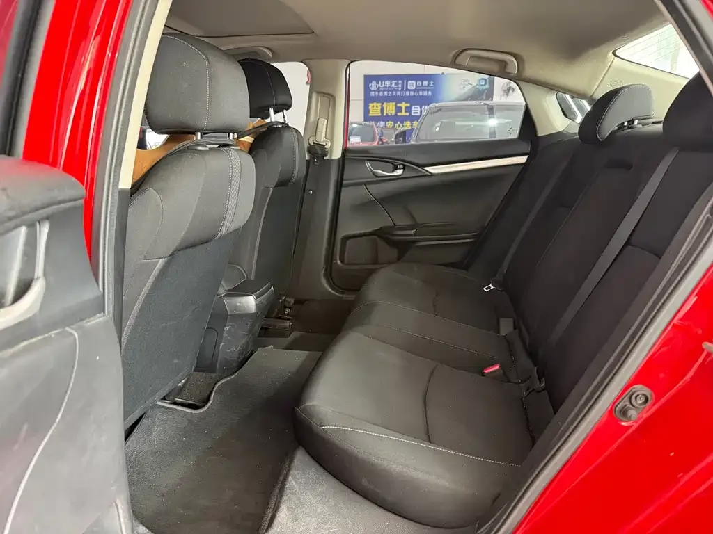 Honda Civic — фото 4