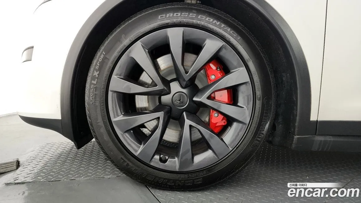 Tesla Model X 2023 из KR, фото 7