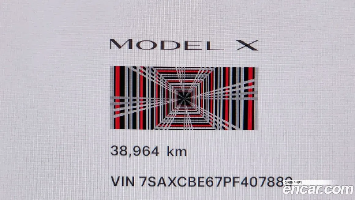 Tesla Model X 2023 из KR, фото 2