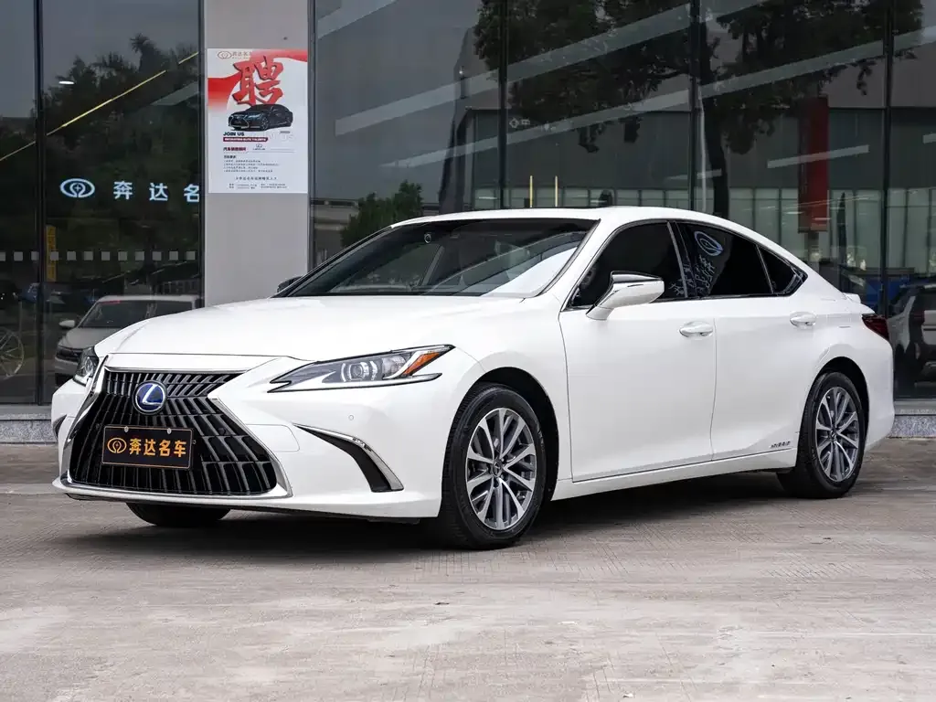 Lexus ES 2021 из CN, фото 1