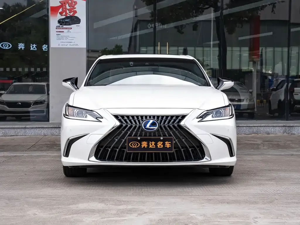 Lexus ES 2021 из CN, фото 8