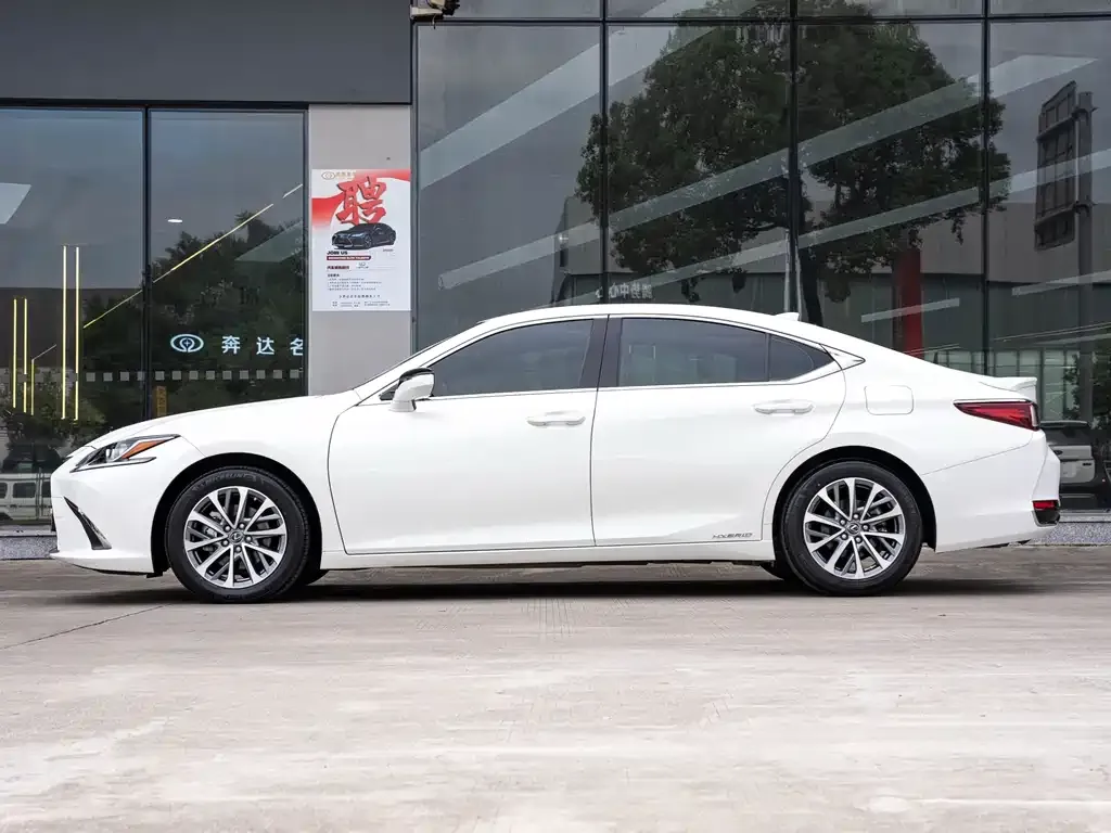 Lexus ES 2021 из CN, фото 4