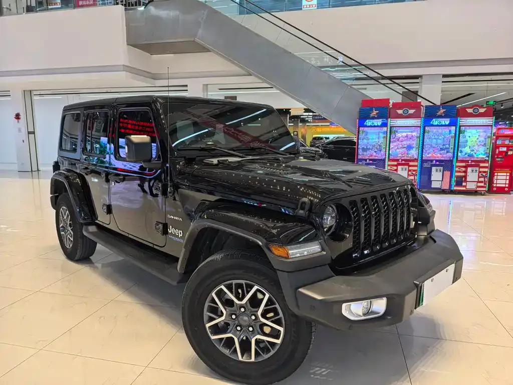 Jeep Wrangler PHEV 2022 из CN, фото 10