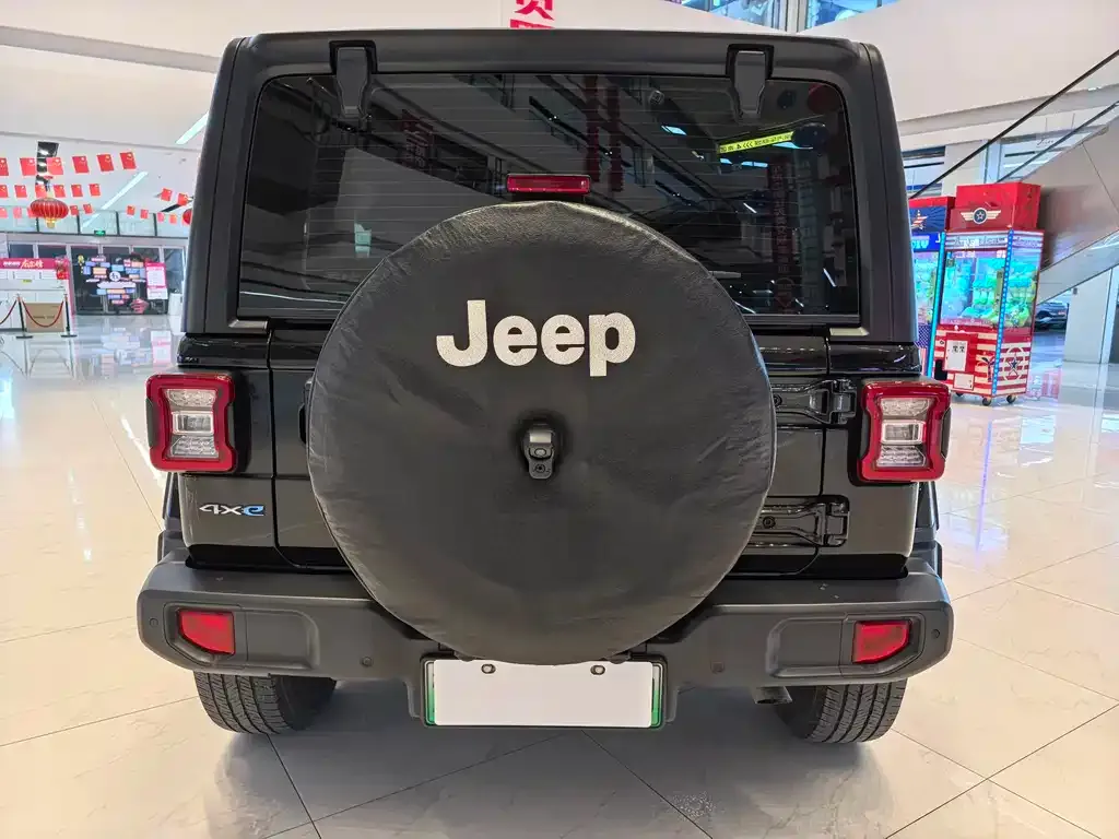 Jeep Wrangler PHEV 2022 из CN, фото 5
