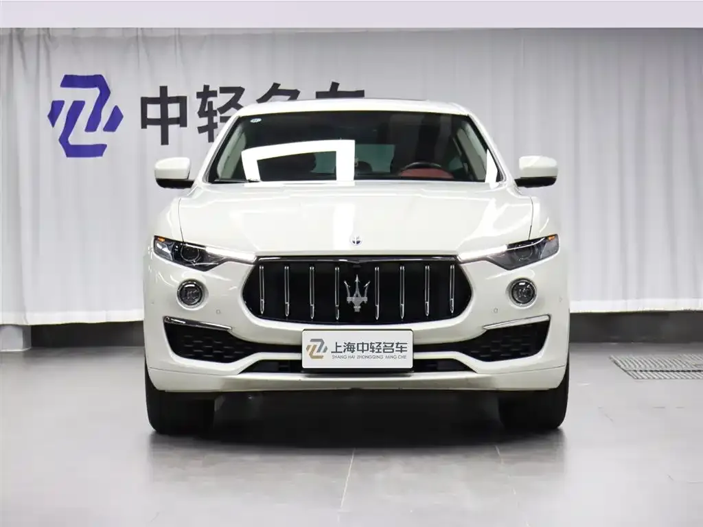 Maserati Levante — фото 2