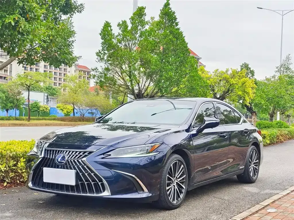Lexus ES 2022 из CN, фото 1