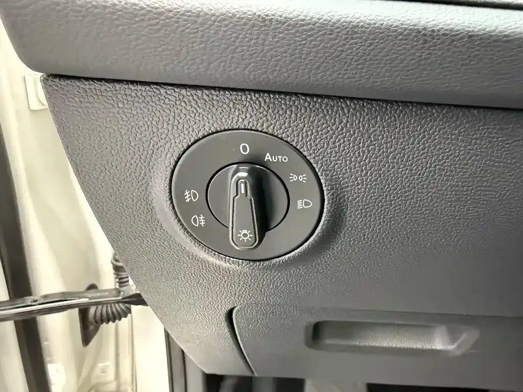 Volkswagen Tharu — фото 10