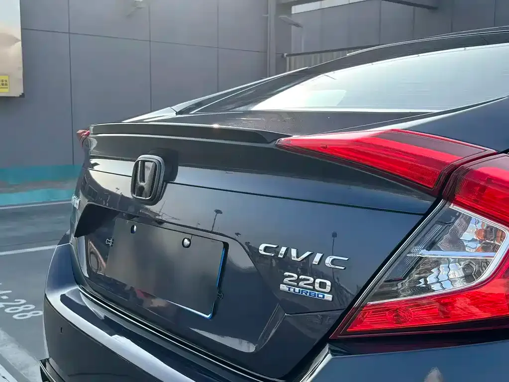 Honda Civic — фото 6