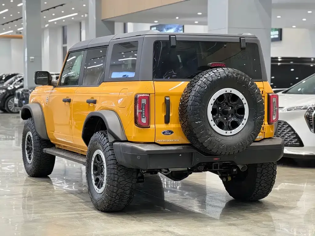 Ford Bronco 2024 из CN, фото 9