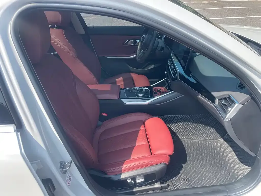 BMW i3 2023 из CN, фото 2