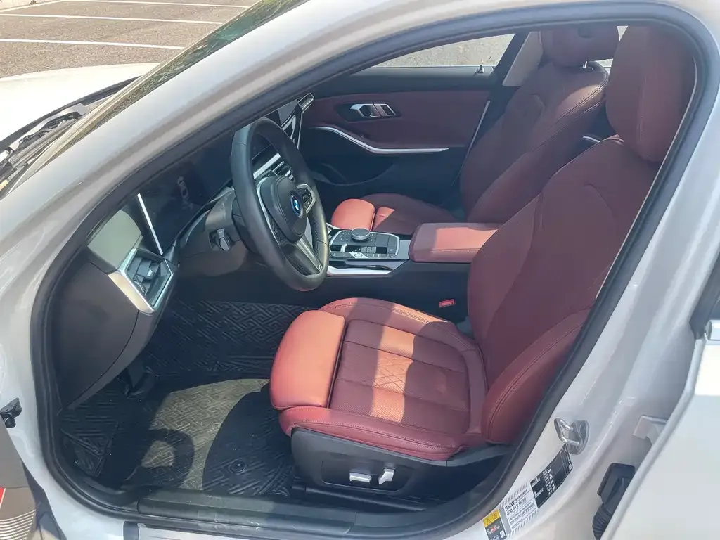 BMW i3 2023 из CN, фото 3